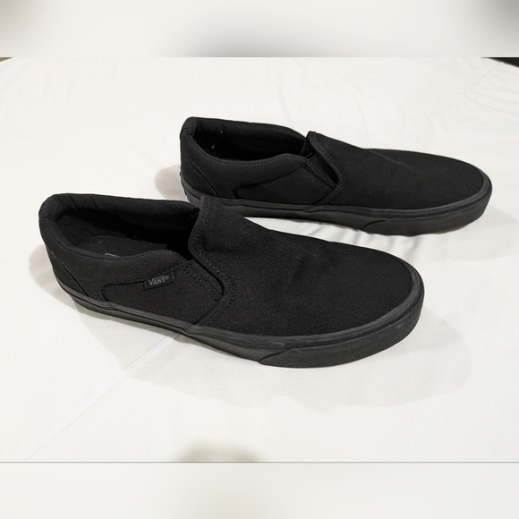 Vans Other - Vans Men's size 10 Black Slip on sneakers